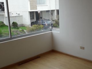 Foto 9 de VENTA CASA, TERRAZA, CONJUNTO, SAN JOSÉ DE MORÁN, QUITO