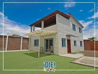 Foto 1 de En venta: Casa Playera con Amplio Patio en San Jacinto