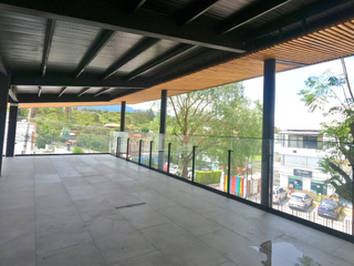 Foto 2 de Santa Inés (Cumbayá) - Se Renta Amplio Local Comercial a Estrenar