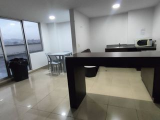 Foto 5 de ARRIENDO CONSULTORIO EN ELOY ALFARO QUITO