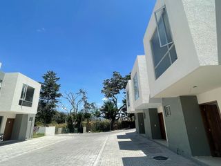 Foto 1 de RENTO CASA POR ESTRENAR TUMBACO