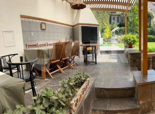 Casa en Venta en La Molina – další