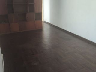 Foto 1 de 🏡 ¡Gran Oportunidad En El Rímac! 🏡 2do Piso En Venta - ¡Ideal Para Inversión O Gran Familia! 📍 Urb. Ciudad Y Campo, Rímac 💲 Precio: $117,000 Dólar