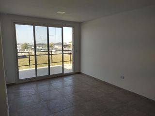 Foto 2 de VÓRTICE INMOBILIARIA ALQUILA DEPARTAMENTO EN BARRIO DALVIAN, MENDOZA