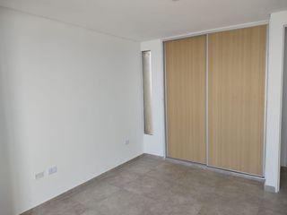 Foto 4 de VÓRTICE INMOBILIARIA ALQUILA DEPARTAMENTO EN BARRIO DALVIAN, MENDOZA