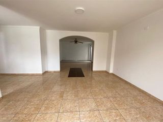 Foto 3 de Casa De Venta En Manta Zona Sur Manabi VP