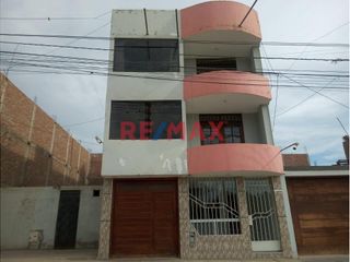 Foto 1 de 🏡✨ Oportunidad Para Empresas – Alquiler De Casa + Cochera En Manuel Arévalo Ii Etapa, Frente A Parque ✨🏡