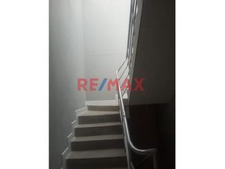 Foto 3 de 🏡✨ Oportunidad Para Empresas – Alquiler De Casa + Cochera En Manuel Arévalo Ii Etapa, Frente A Parque ✨🏡