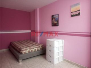 Foto 13 de 🏡✨ Oportunidad Para Empresas – Alquiler De Casa + Cochera En Manuel Arévalo Ii Etapa, Frente A Parque ✨🏡