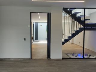 Foto 2 de venta de casa en llanogrande