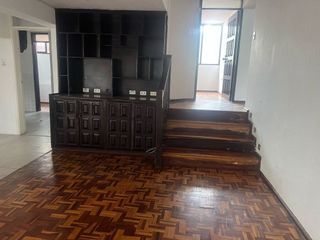 Foto 13 de Casa + Departamento Dúplex en Venta, 6 de Diciembre. Jipijapa Av Tomas de Berlanga, Quito.