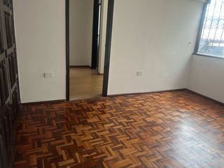 Foto 14 de Casa + Departamento Dúplex en Venta, 6 de Diciembre. Jipijapa Av Tomas de Berlanga, Quito.