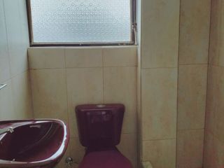 Foto 9 de Propiedad de venta ubicada en el Condado de oportunidad dos departamentos ,más local comercial $152.000