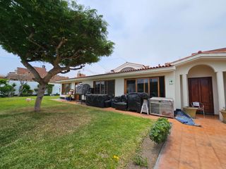 Foto 3 de CASA -TERRENO EN CHORRILLOS