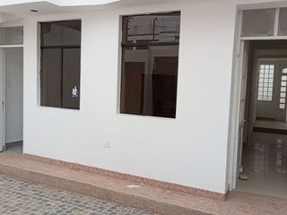 Foto 3 de Casa en Alquiler en Urb. Jardines de Santa Rosa, Chiclayo