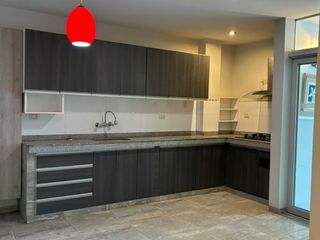 Foto 4 de Alquiler Departamento Moderno en 1er piso - Los Ficus, Pimentel