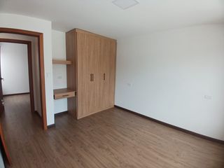 Foto 9 de CASA POR ESTRENAR DE 3 DORMITORIOS SECTOR COLEGIO BORJA VÍA A BAÑOS