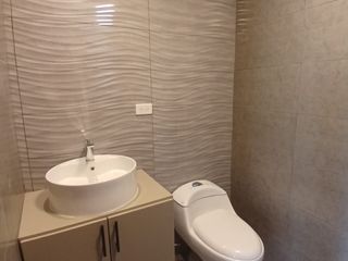 Foto 12 de CASA POR ESTRENAR DE 3 DORMITORIOS SECTOR COLEGIO BORJA VÍA A BAÑOS