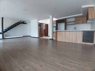 Foto 16 de CASA POR ESTRENAR DE 3 DORMITORIOS SECTOR COLEGIO BORJA VÍA A BAÑOS