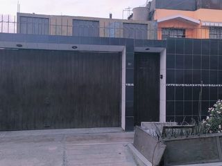 Foto 1 de Amplia Casa En Venta En Comas – Ubicación Céntrica Y Tranquila