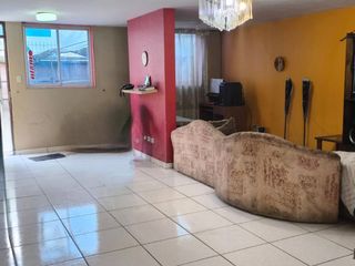 Foto 4 de Amplia Casa En Venta En Comas – Ubicación Céntrica Y Tranquila