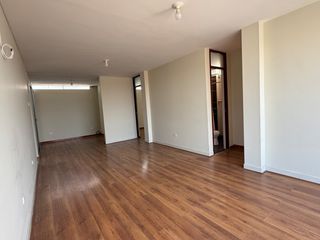 Foto 2 de VENTA DEPARTAMENTO URB. LAS QUINTANAS