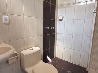 Foto 14 de VENTA DEPARTAMENTO URB. LAS QUINTANAS
