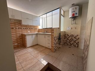 Foto 6 de VENTA DEPARTAMENTO URB. LAS QUINTANAS