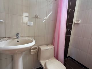 Foto 16 de VENTA DEPARTAMENTO URB. LAS QUINTANAS