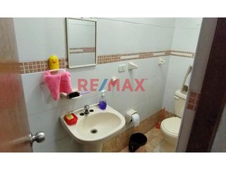 Foto 6 de Tu Nuevo Hogar Te Espera En Los Olivos. Amplio Departamento Con Patio Y Cochera.
