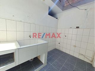 Foto 12 de Vive En La Mejor Zona De Puente Piedra: Casa En Venta Con Todos Los Servicios