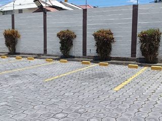 Foto 2 de ARRIENDO CASA EN TUMBACO - CONJ. SAMANA