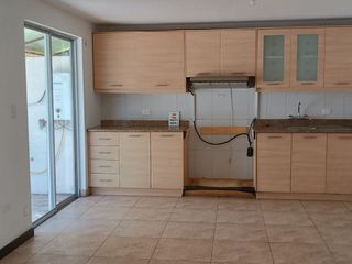 Foto 8 de ARRIENDO CASA EN TUMBACO - CONJ. SAMANA