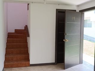 Foto 10 de ARRIENDO CASA EN TUMBACO - CONJ. SAMANA