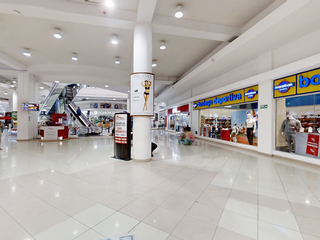 Foto 8 de Oficinas en renta - Centro comercial River Mall Valle de los chillos