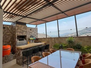 Foto 11 de SE ALQUILA EXCLUSIVA CASA EN RINCONADA DE LAGO  2DA ETAPA 471m2
