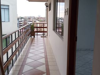 Foto 5 de AMPLIO DEPARTAMENTO DUPLEX EN URB. VILLASOL ZONA CENTRICA EN LOS OLIVOS