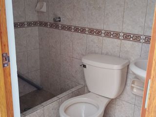 Foto 19 de AMPLIO DEPARTAMENTO DUPLEX EN URB. VILLASOL ZONA CENTRICA EN LOS OLIVOS