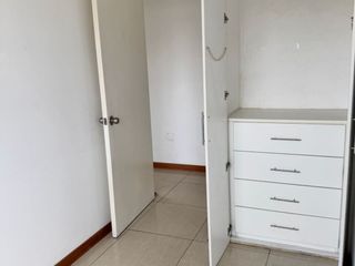 Foto 11 de VENDO DEPARTAMENTO DE 83m² 03 DORM. 6° piso, MAS 01 COCHERA - LINCE