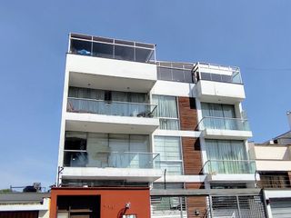 Foto 1 de VENDO DUPLEX  5DORM – Jr. Fernando Castrat 414, Santiago de Surco