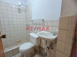 Foto 10 de Vendo Linda Casa En Los Olivos Urb. Mariscal Gamarra