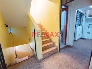 Foto 11 de Vendo Linda Casa En Los Olivos Urb. Mariscal Gamarra