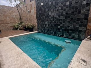 Foto 7 de hermosa casa Urb, Romareda