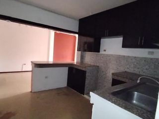 Foto 3 de C326 - Venta Casa en Urbanización San Felipe - Guayaquil Norte