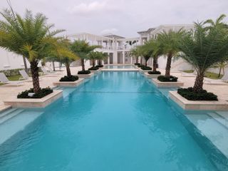 Foto 4 de En venta lujosa casa de estreno en Aires Norte, Nuevo Samborondon