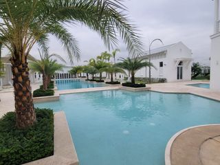 Foto 16 de En venta lujosa casa de estreno en Aires Norte, Nuevo Samborondon