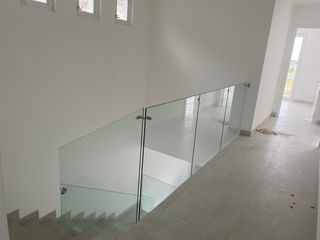 Foto 23 de En venta lujosa casa de estreno en Aires Norte, Nuevo Samborondon
