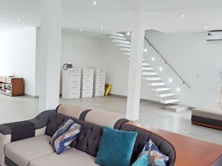 Foto 4 de C340 - Venta Casa en Lago de Capeira Vía a Daule Guayaquil