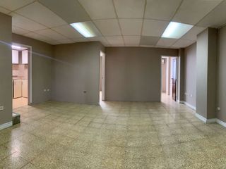 Foto 1 de VENTA DE DEPARTAMENTO EN KENNEDY CON USO COMERCIAL
