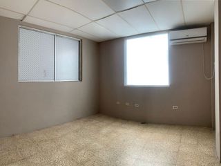 Foto 9 de VENTA DE DEPARTAMENTO EN KENNEDY CON USO COMERCIAL